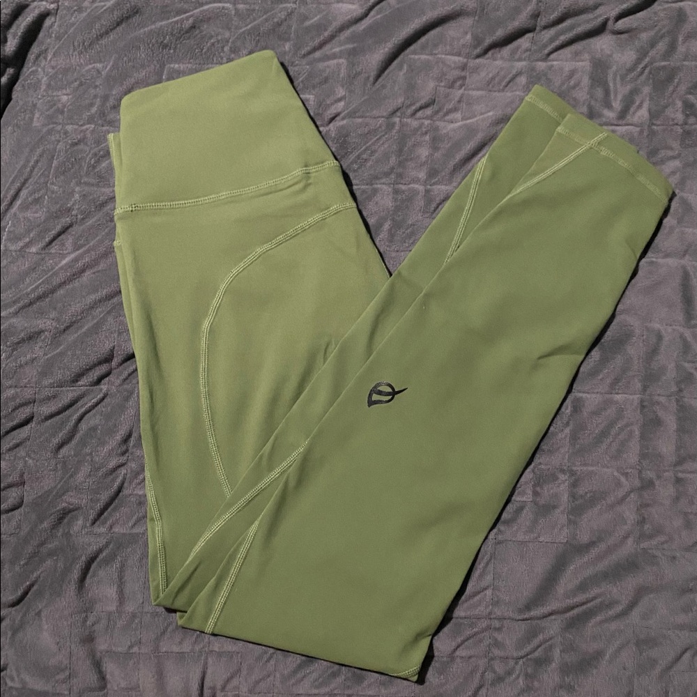 P’TULA-  NICOLE LEGGINGS - ARMY GREEN